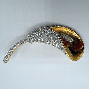 NOLAN MILLER MARK ZUNINO Pave Crystal Calla Lily Gold Tone Pin Brooch